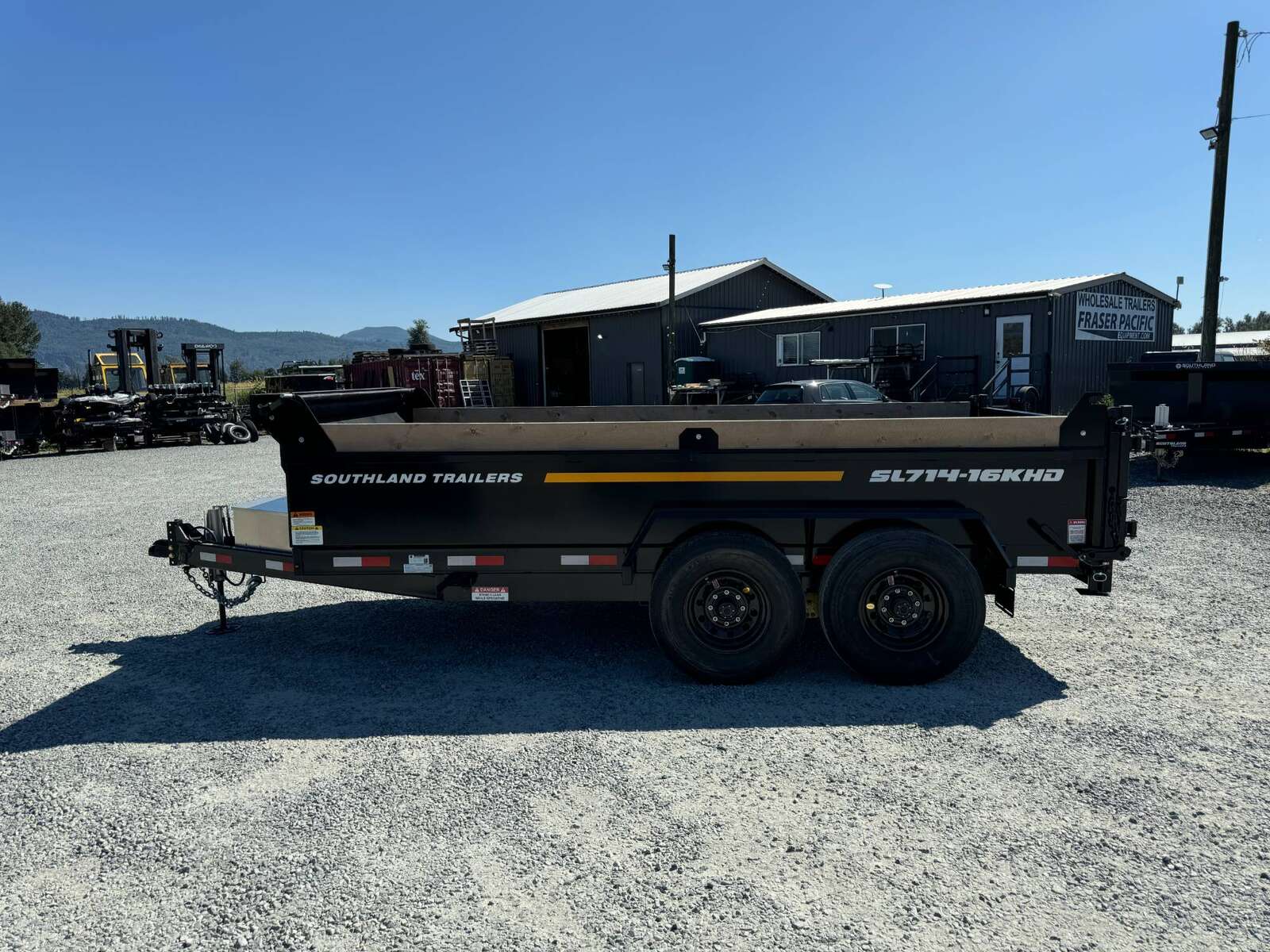 Photo of 2024 Southland Trailers 7x14 Dump Trailer HD 17,000lbs GVW w/ Hydraulic Front Jack & 3/16" Floor (SL714-16KHD)