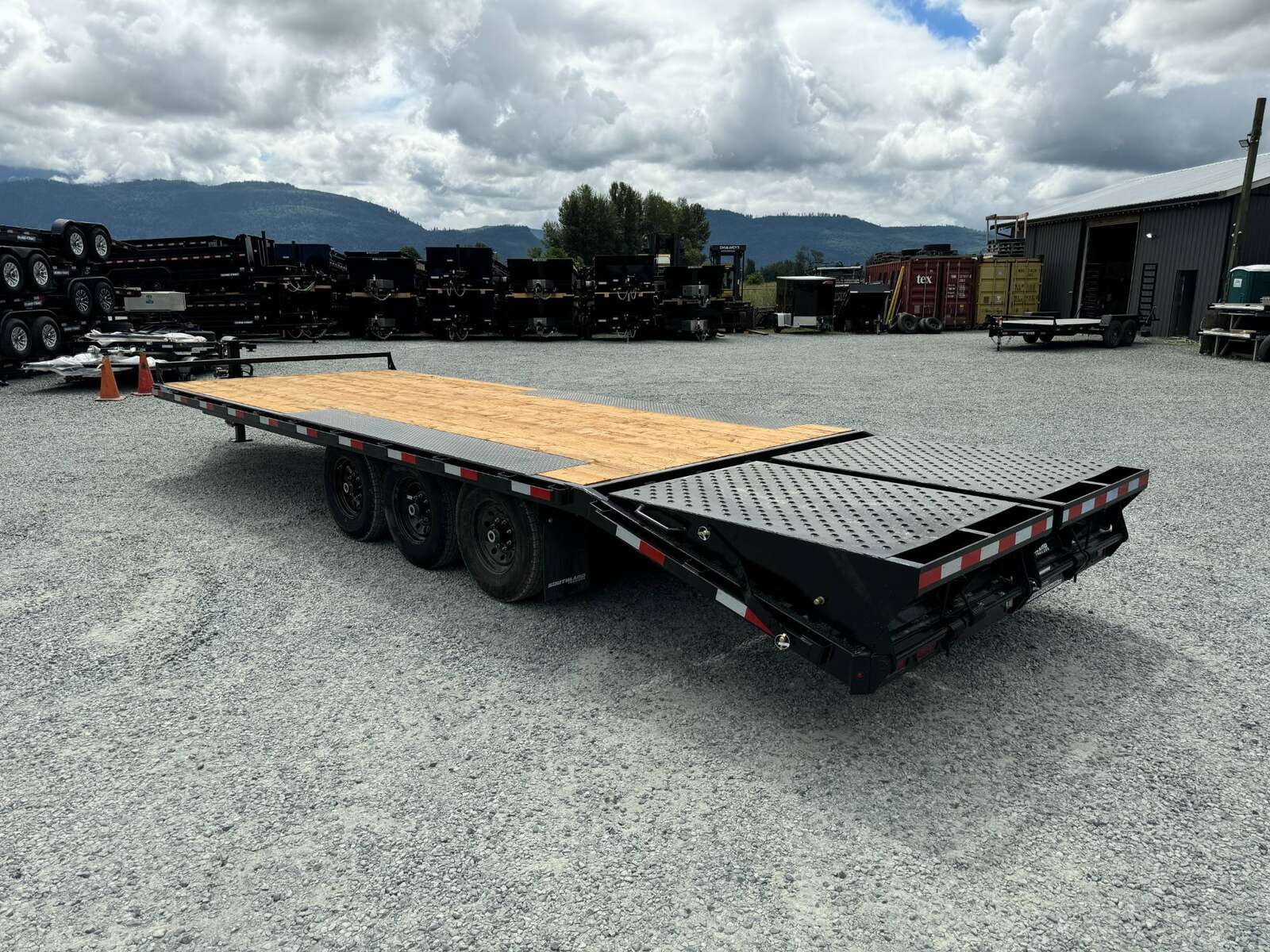 Photo of 2025 Southland Deckover 20+5 MEGA RAMP Equipment Trailer w/ 5ft Dovetail