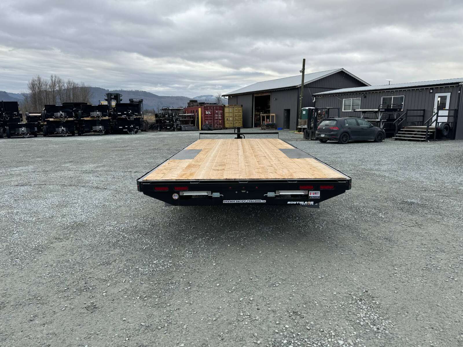 Photo of 2025 Southland Trailer 8x20 Deckover Trailer 15,400lb GVW Flat Deck