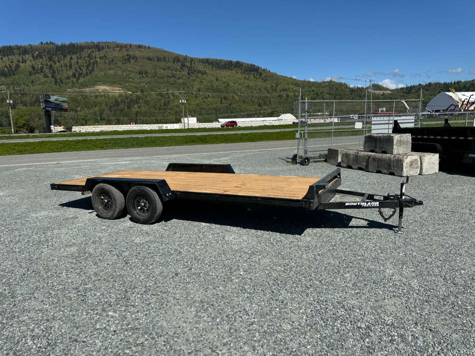 Photo of 2024 Southland 7X18 CAR TRAILER FLAT DECK 7,700LB GVW w/ Slide in Ramps