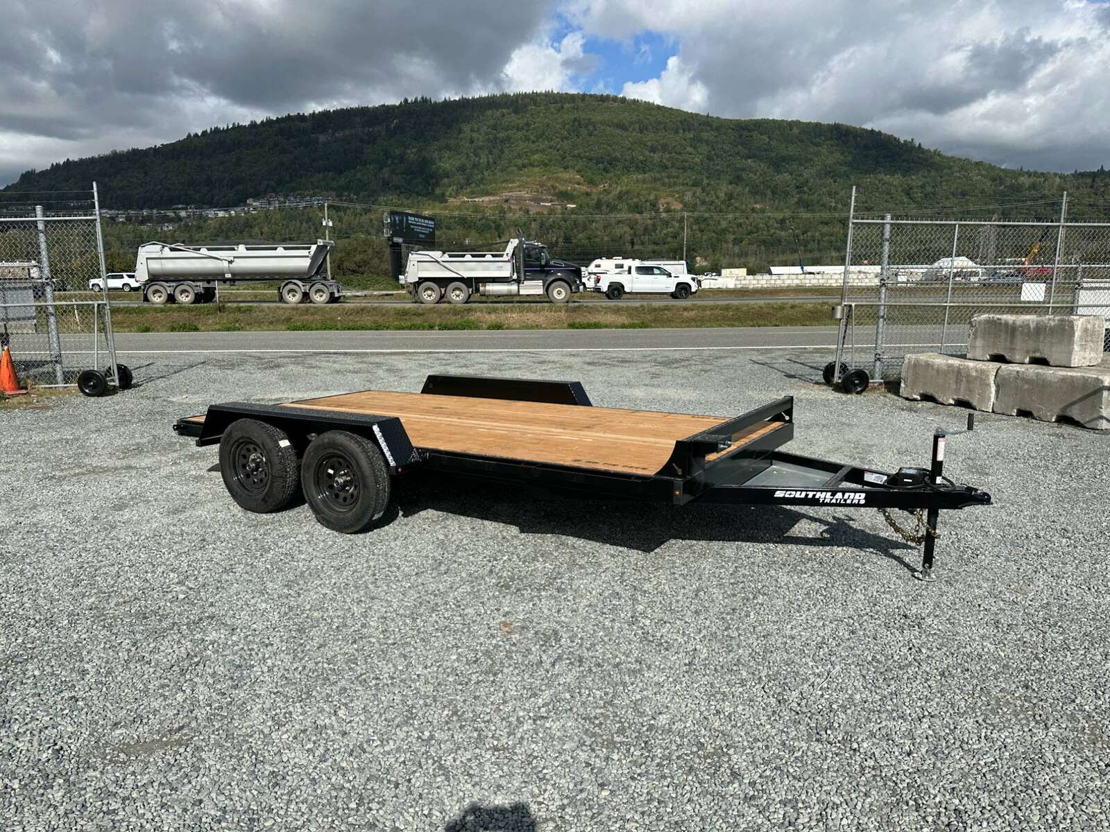 Photo of 2024 Southland 7X14 FLATBED TRAILER FLAT DECK 7,700LB GVW w/ Slide in ramps