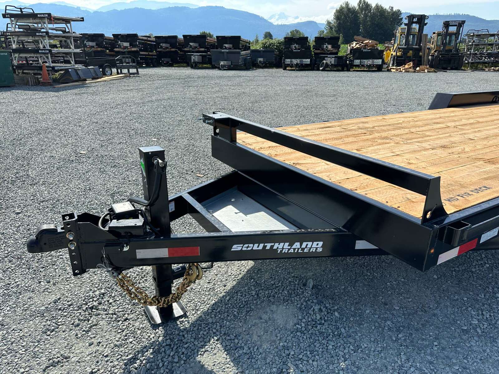 Photo of 2025 Southland Tri Axle Flatdeck 22 + 2' BEAVERTAIL 22,000LB GVW Equipment Trailer