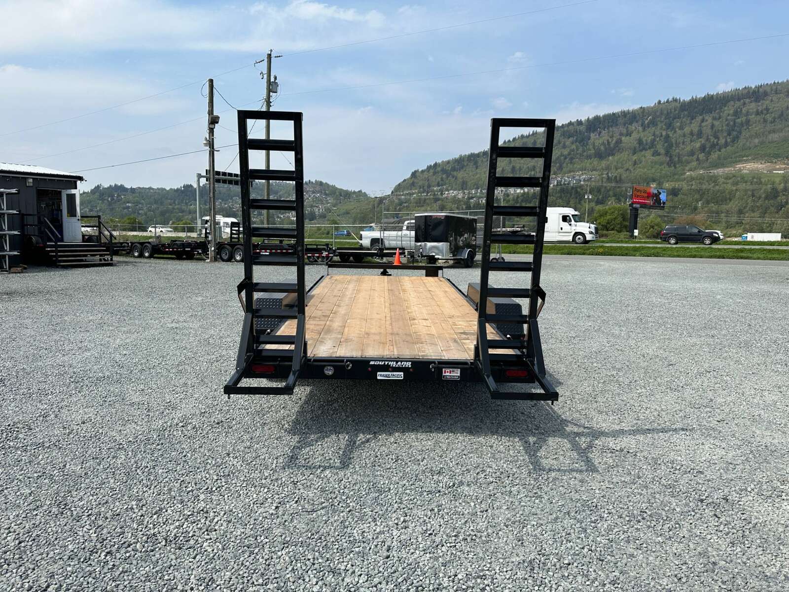 Photo of 2024 Southland 7X18 15,400LB GVW Equipment Flat Deck Trailer w/ Stand Up Ramps