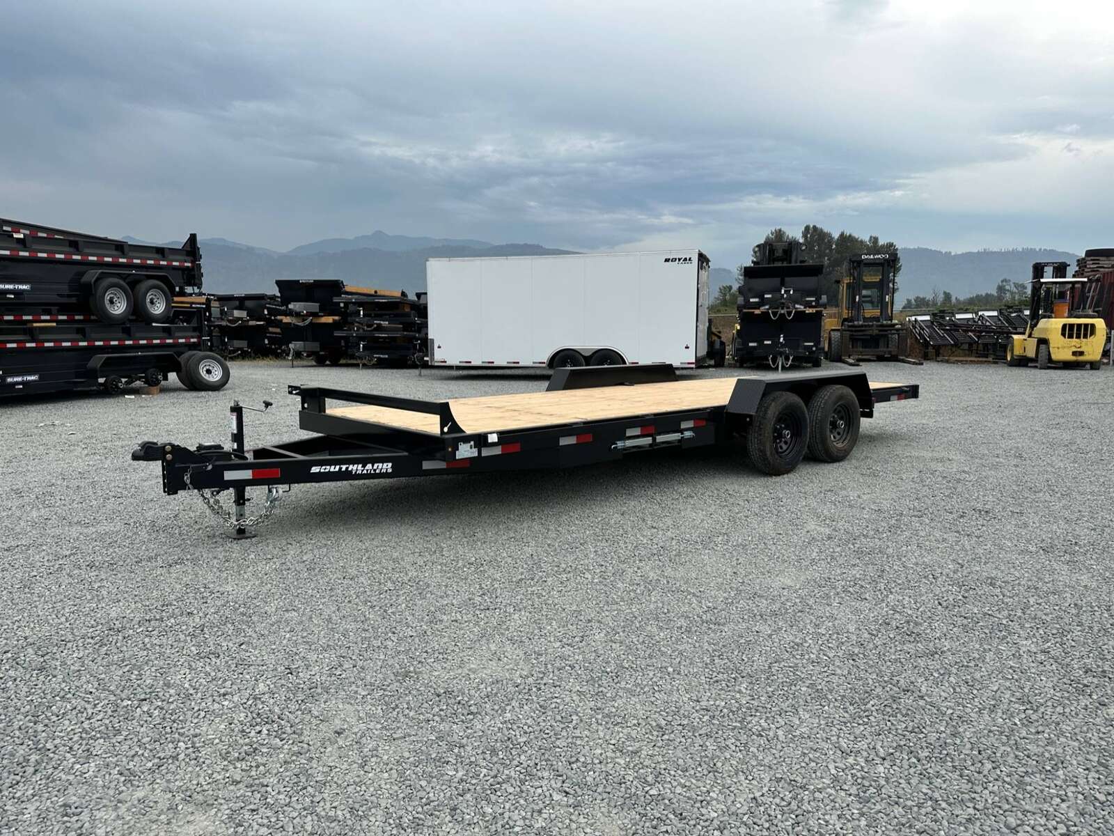 Photo of 2024 Southland 7X20 11,400LB GVW Equipment / Car Trailer Flat deck Slide In Ramps