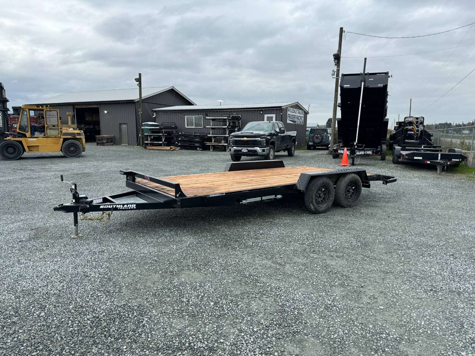 Photo of 2025 Southland 7X16 +2 Dovetail 7,700LB GVW FLAT DECK Car TRAILER