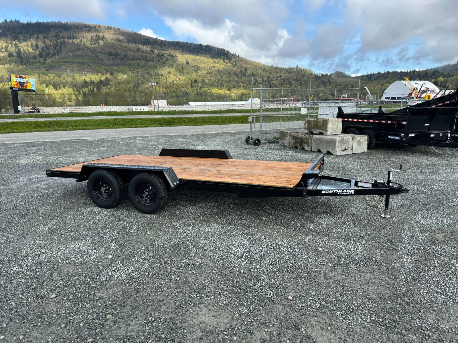 Photo of 2025 Southland 7x16 Flat Deck Car Hauler Trailer 8000lb GVW w/ Ramps