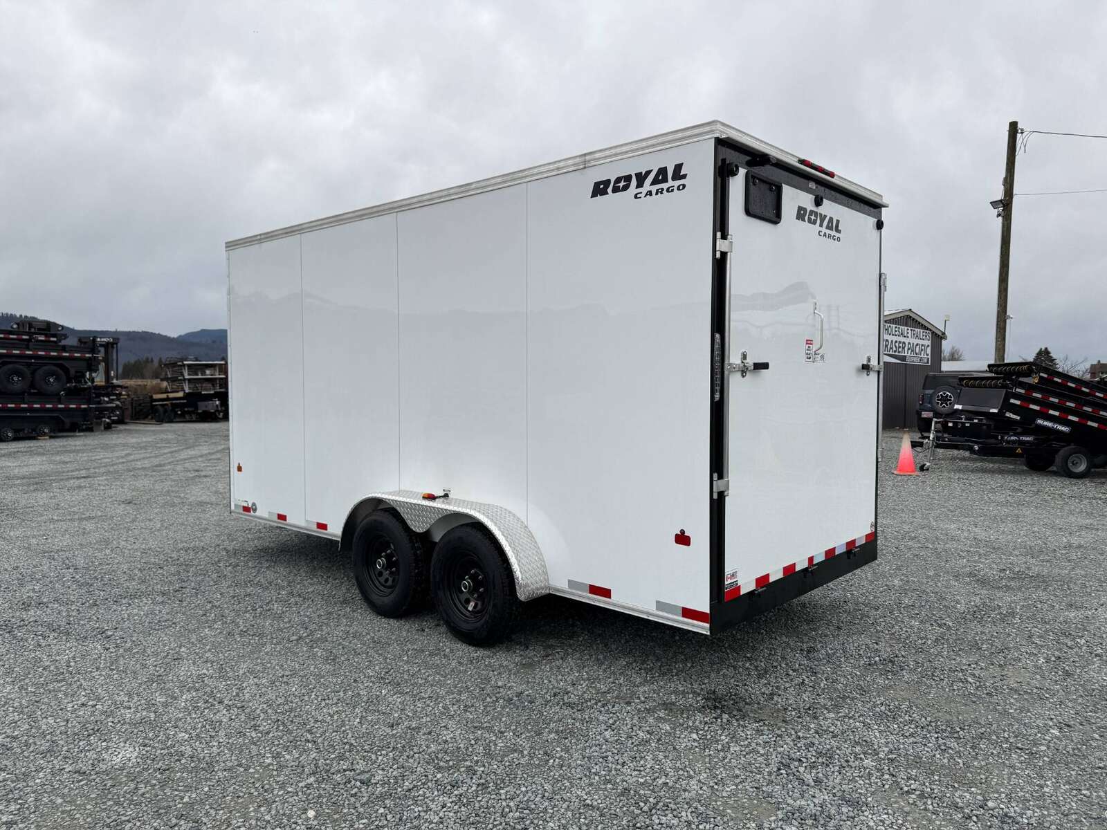 Photo of 2025 Royal Cargo 7x16 V Nose Enclosed / Cargo Trailer HD 11,400lb GVW w/ Ramp Door Extra Height White