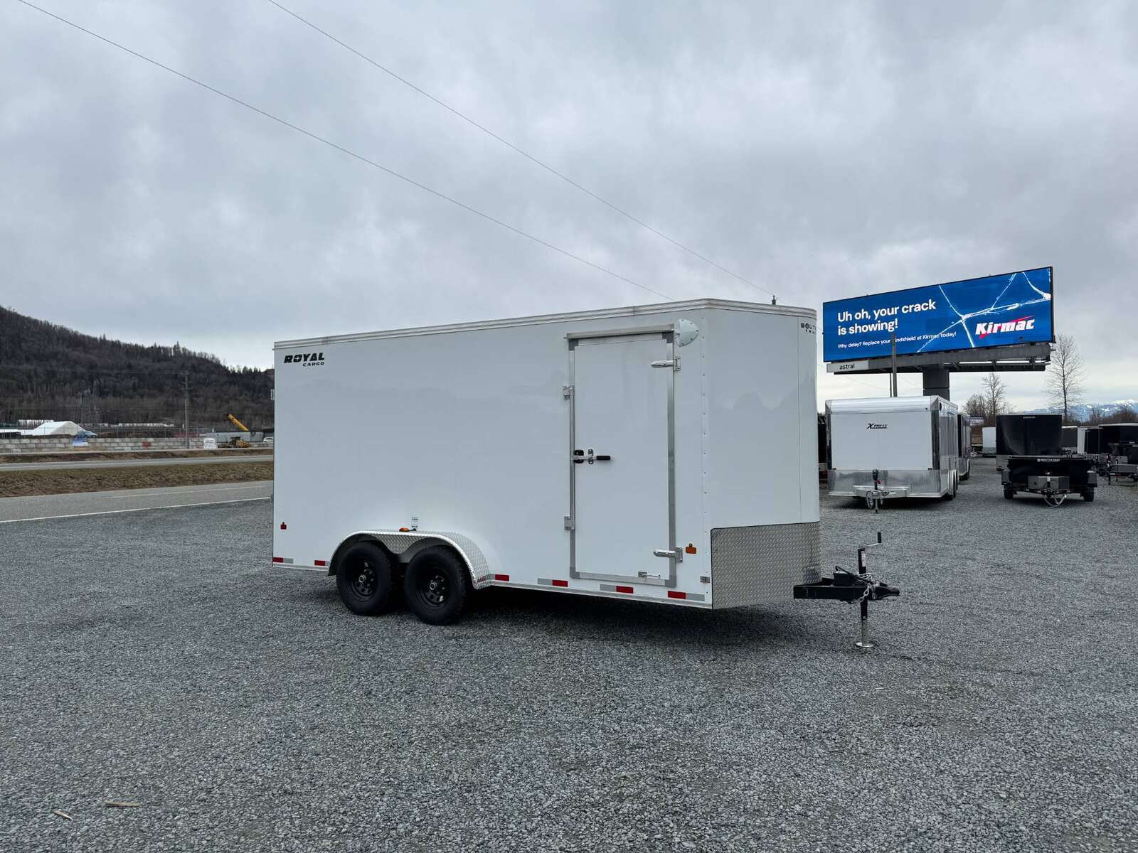 Photo of 2025 Royal Cargo 7x16 V Nose Enclosed / Cargo Trailer HD 11,400lb GVW w/ Ramp Door Extra Height White