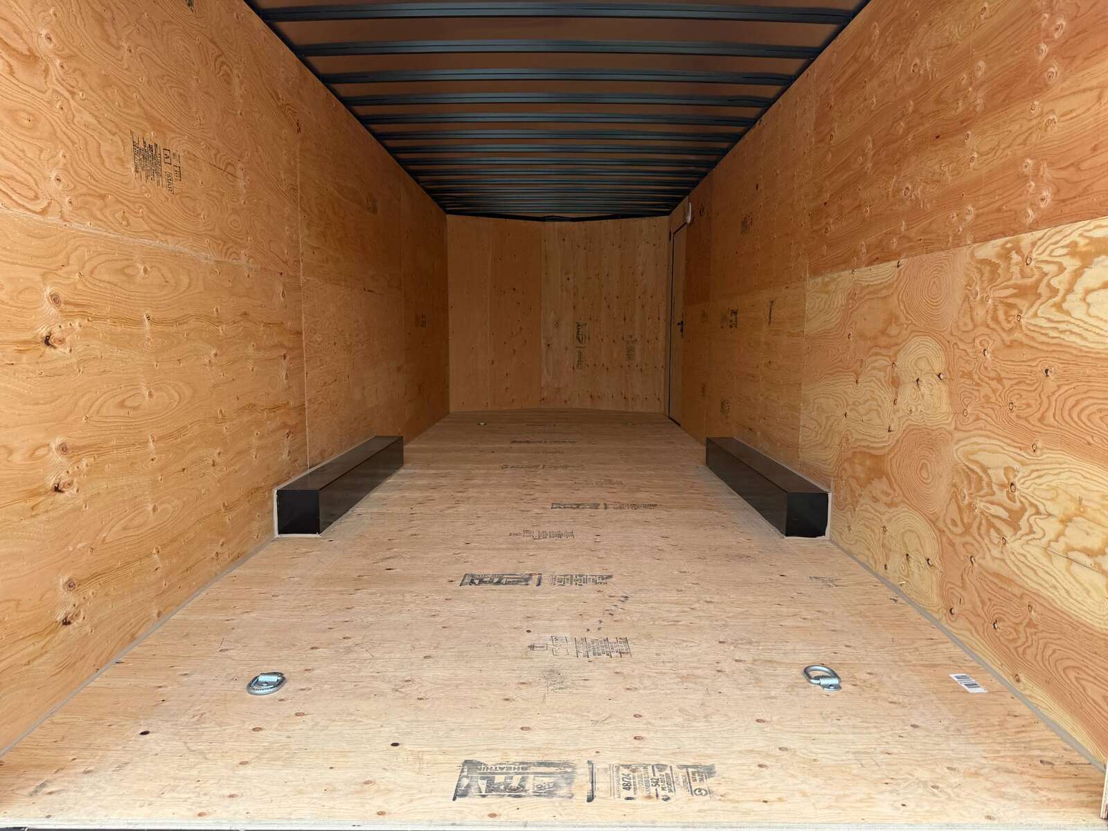 Photo of 2026 Royal Cargo 8.5x24 V Nose Car Hauler Cargo / Enclosed Trailer 11,400lb GVW Gloss Black Ramp Door Extra Height