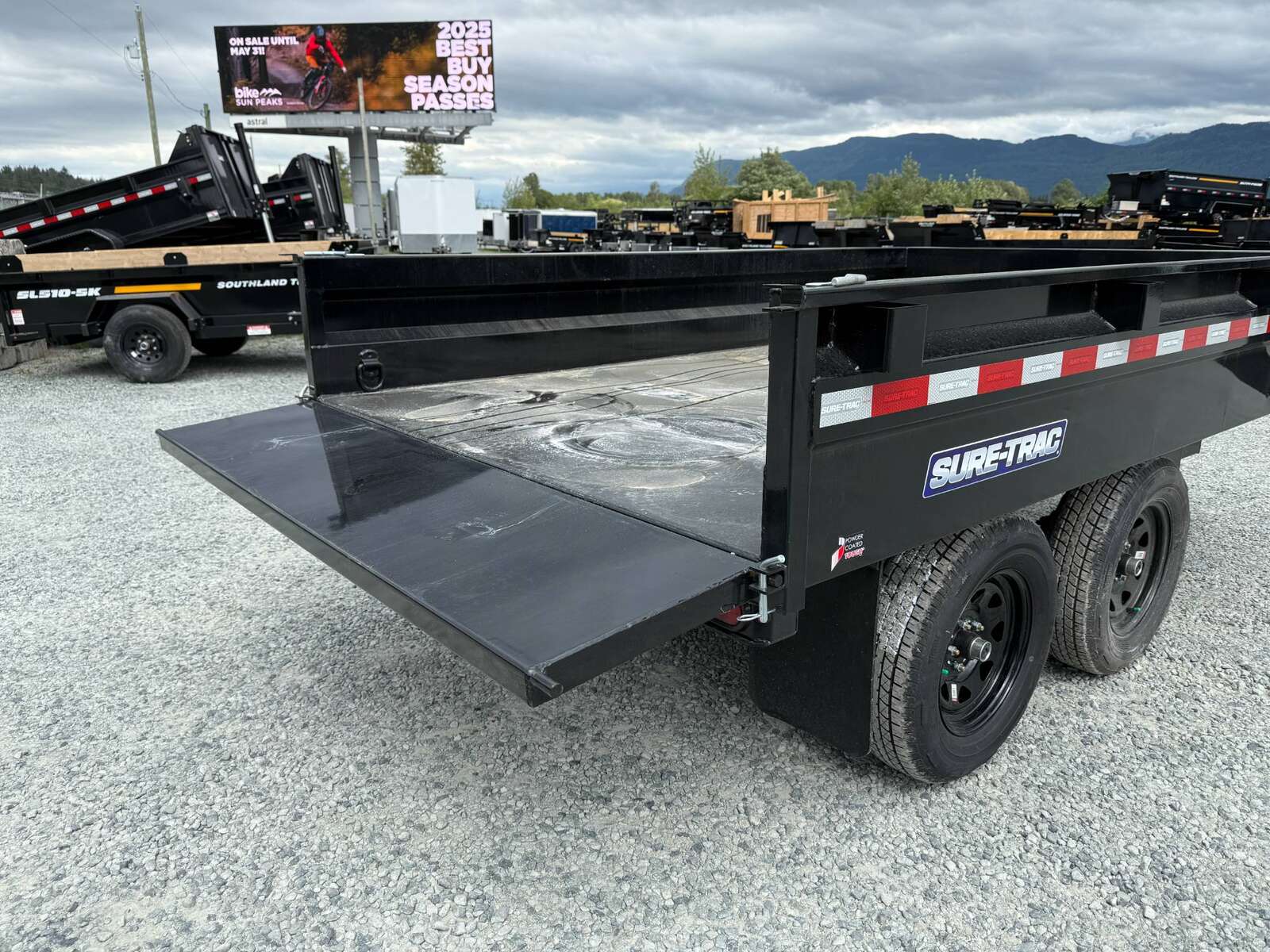Photo of 2025 Suretrac 6x10 Deckover Dump Trailer 7,000lb GVW