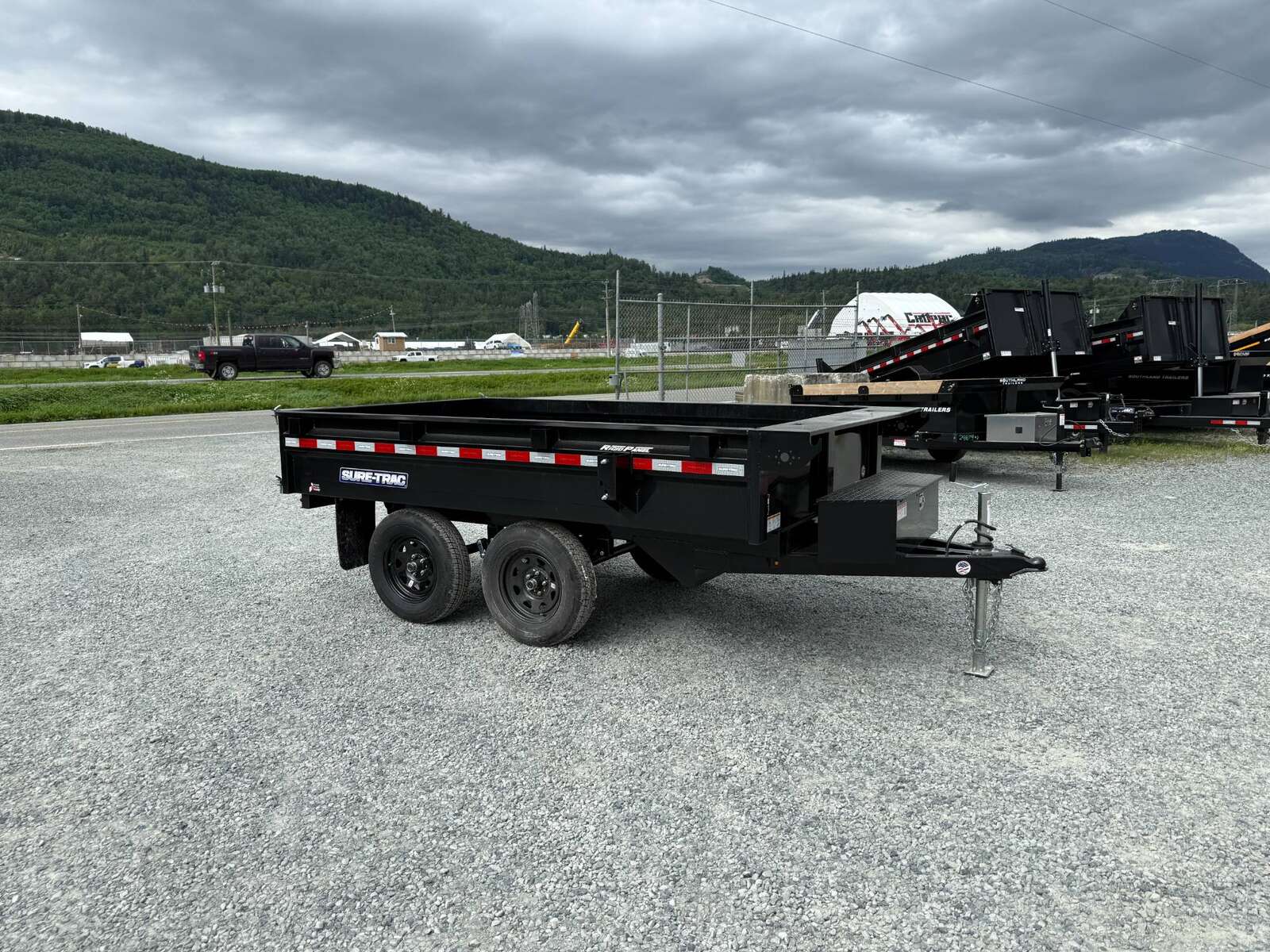Photo of 2025 Suretrac 6x10 Deckover Dump Trailer 7,000lb GVW