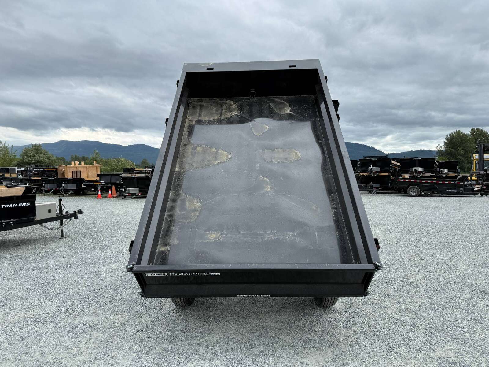 Photo of 2025 Suretrac 6x10 Deckover Dump Trailer 9,900lb GVW