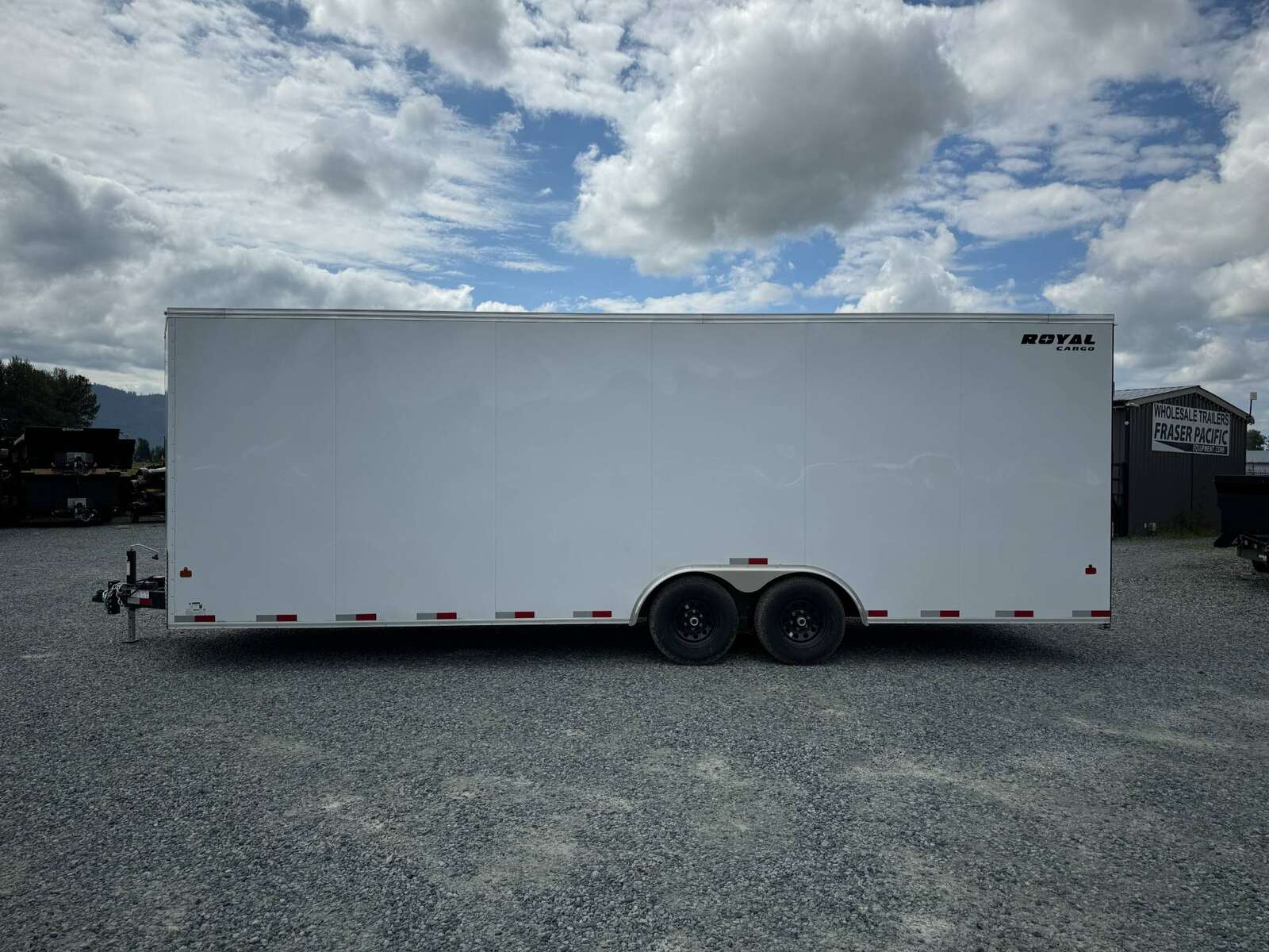 Photo of 2026 Royal Cargo 8.5x24 V Nose Car Hauler Cargo / Enclosed Trailer 11,400lb GVW White Ramp Door Extra Height