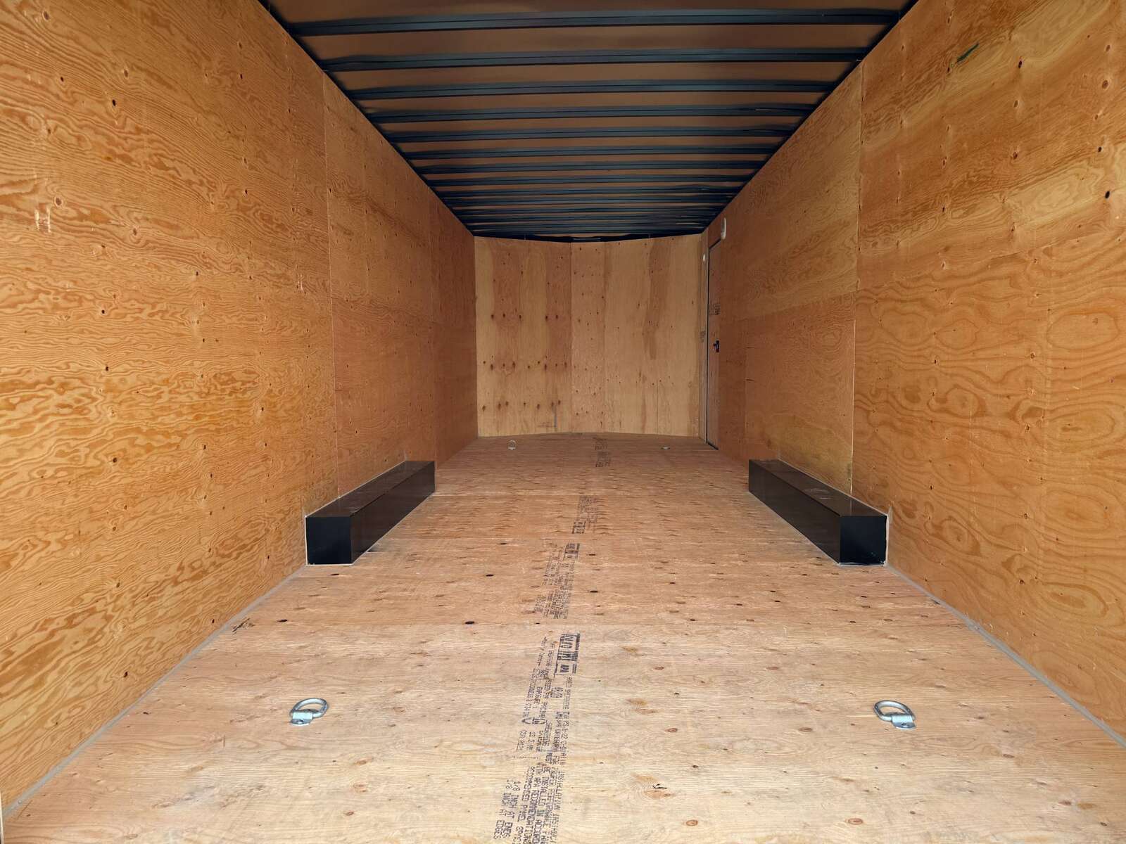 Photo of 2026 Royal Cargo 8.5x24 V Nose Car Hauler Cargo / Enclosed Trailer 11,400lb GVW White Ramp Door Extra Height