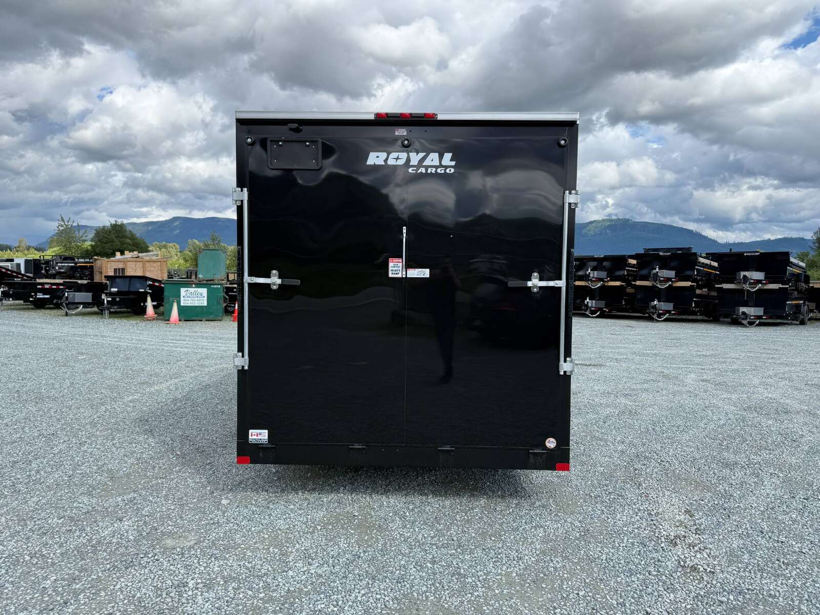 Photo of 2026 Royal 7.5X16 V-NOSE RAMP DOOR EXTRA HEIGHT Cargo / Enclosed Trailer Black 7700lb GVW