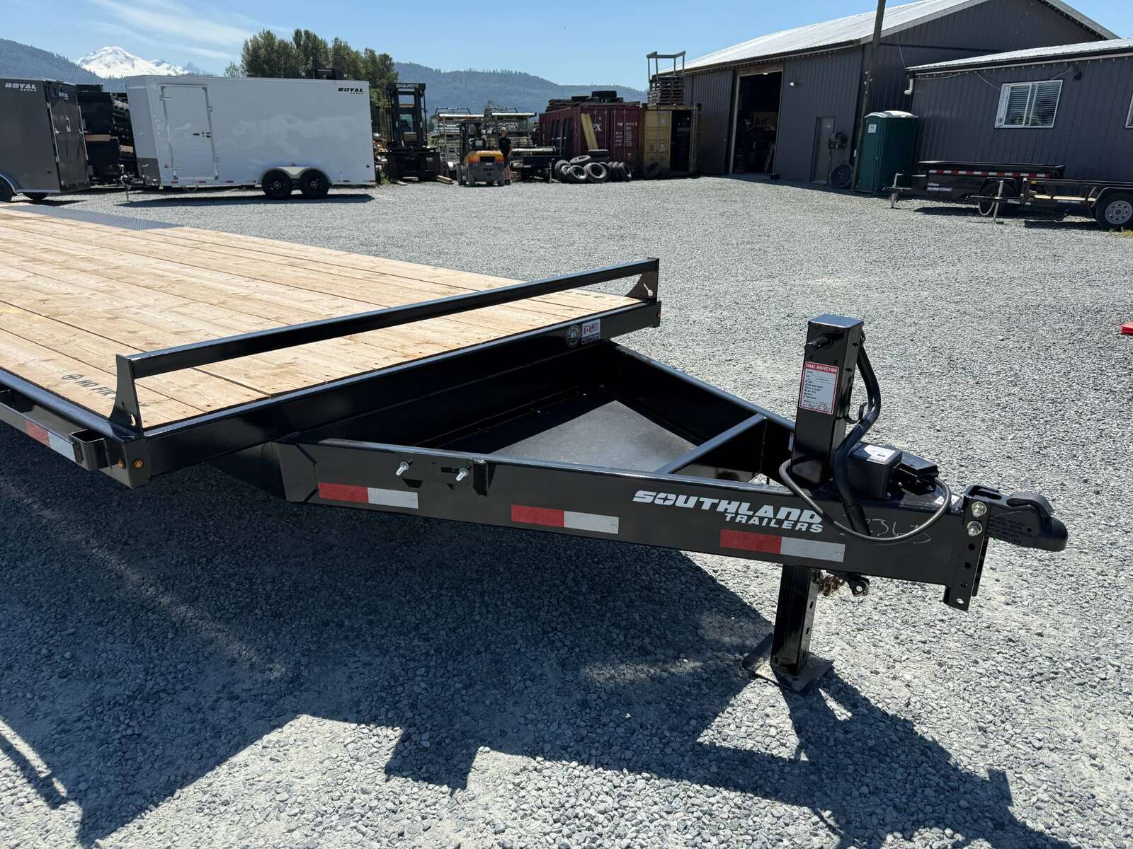 Photo of 2026 Southland 8.5x25 Plus 5ft Dovetail Flip Over Mega Ramps Deck Over Trailer Triple Axle 21,000lbs GVW