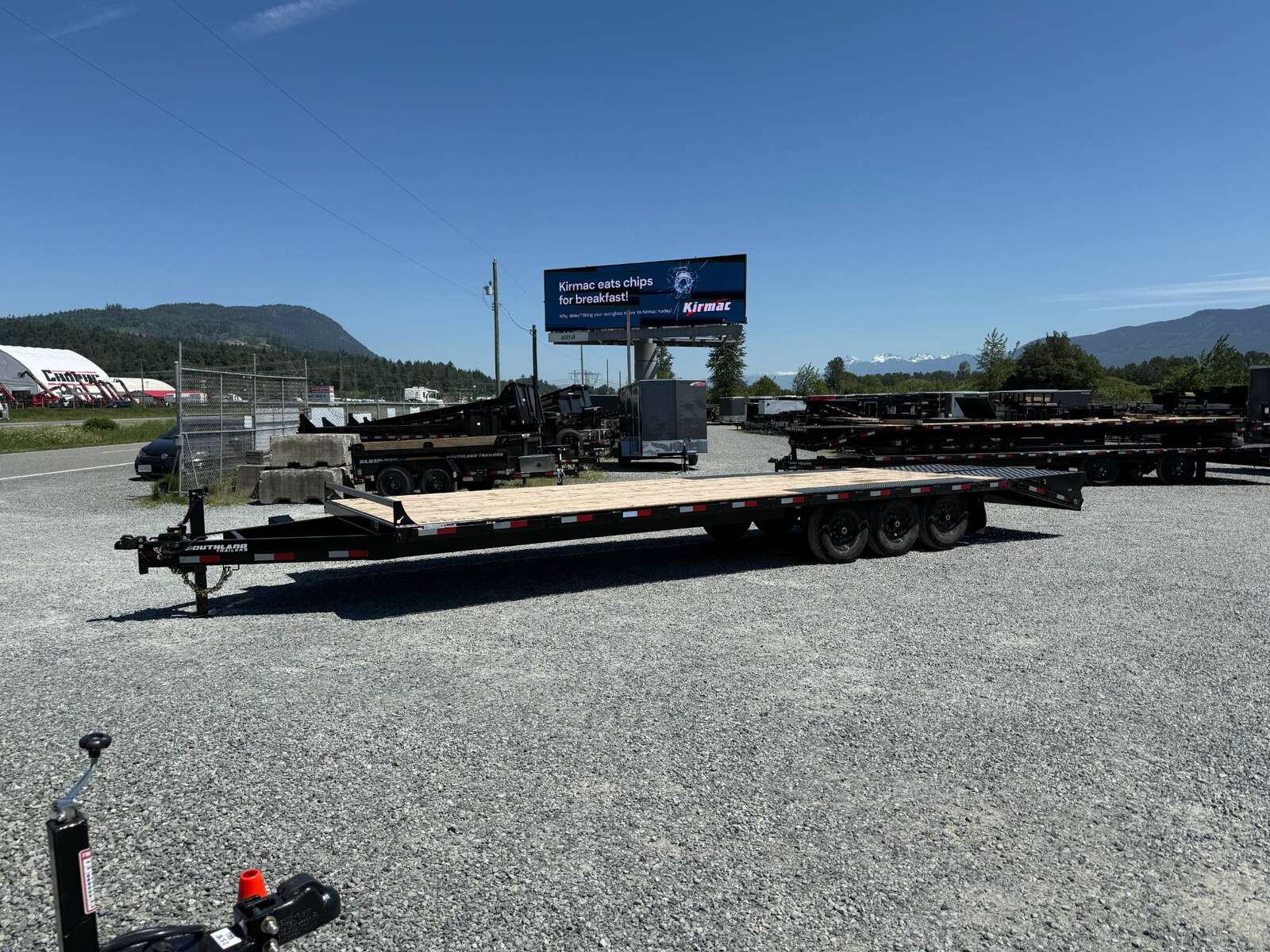 Photo of 2026 Southland 8.5x25 Plus 5ft Dovetail Flip Over Mega Ramps Deck Over Trailer Triple Axle 21,000lbs GVW