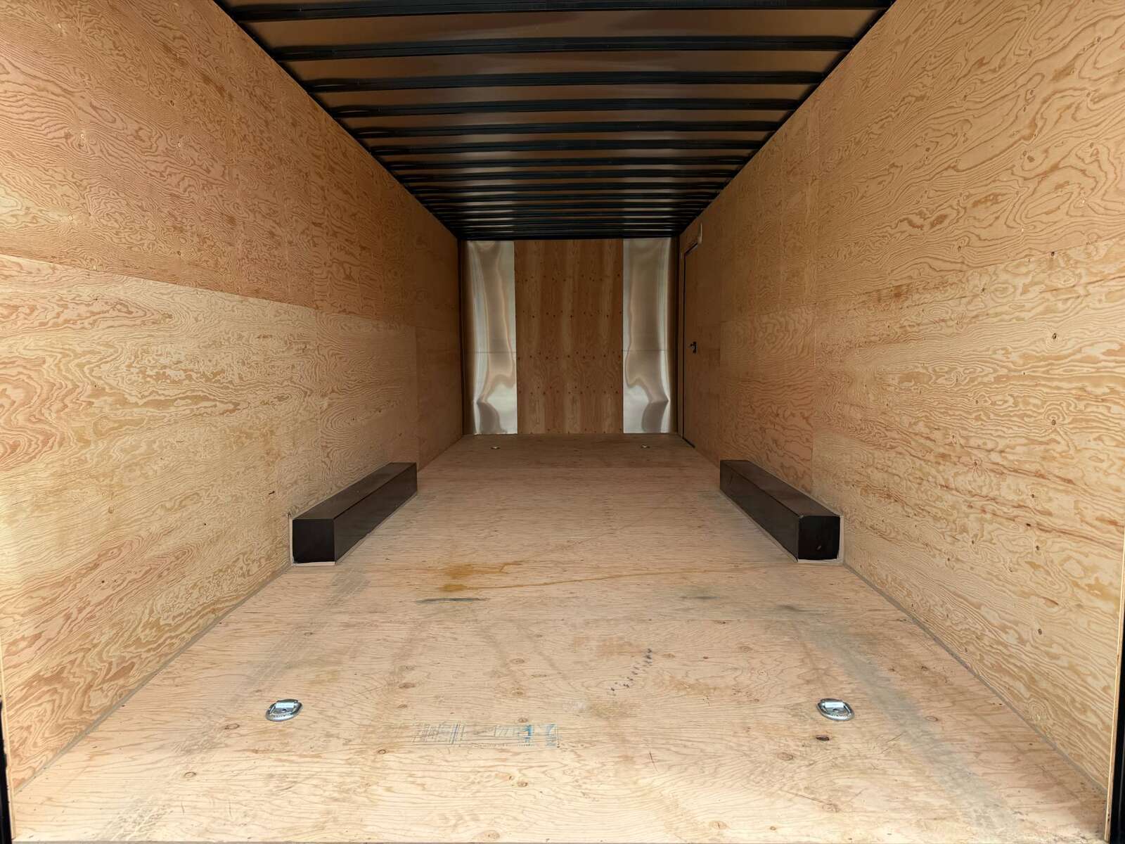 Photo of 2026 Royal Cargo 8.5x24 Enclosed Cargo Trailer 11,400lb GVW Extra Height w/ Ramp Door White