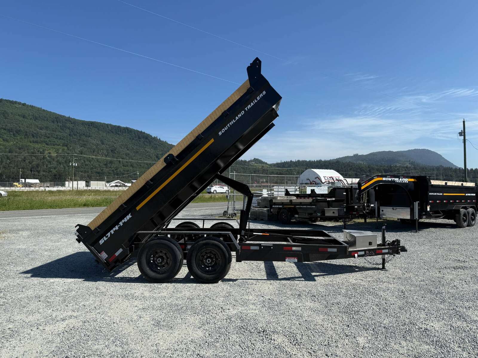 Photo of 2025 Southland 7x14 Dump Trailer 15,400lbs GVW with Tarp And Ramps (SL714-14K)