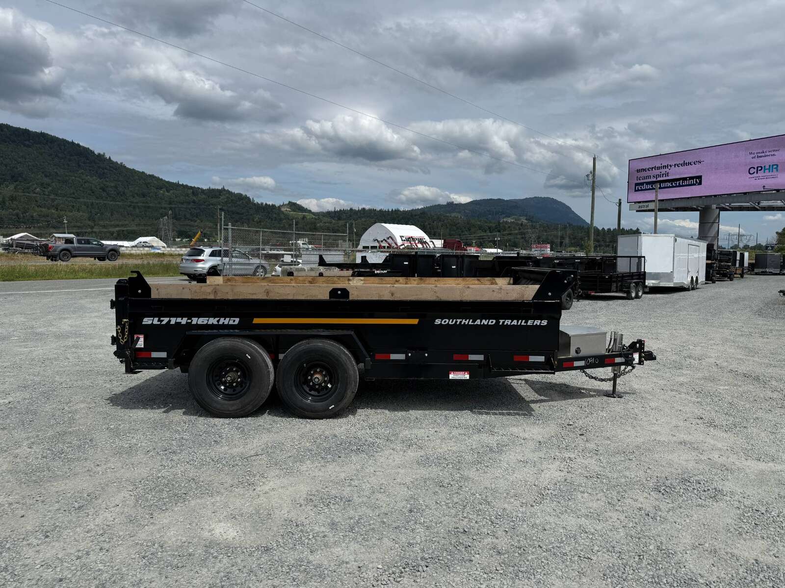 Photo of 2025 Southland Trailers 7x14 Dump Trailer HD 17,000lbs GVW w/ Hydraulic Front Jack & 3/16" Floor (SL714-16KHD)