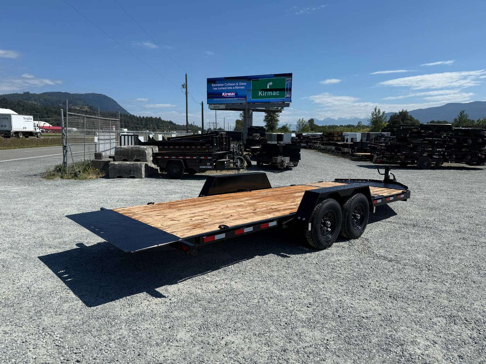 Photo of 2026 Southland Tilt Deck 16+4 Flatdeck Equipment 15,000lb GVW Trailer