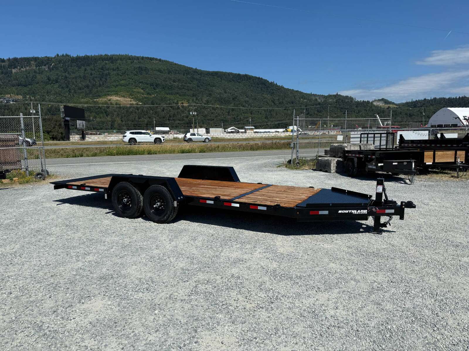 Photo of 2026 Southland Tilt Deck 16+4 Flatdeck Equipment 15,000lb GVW Trailer
