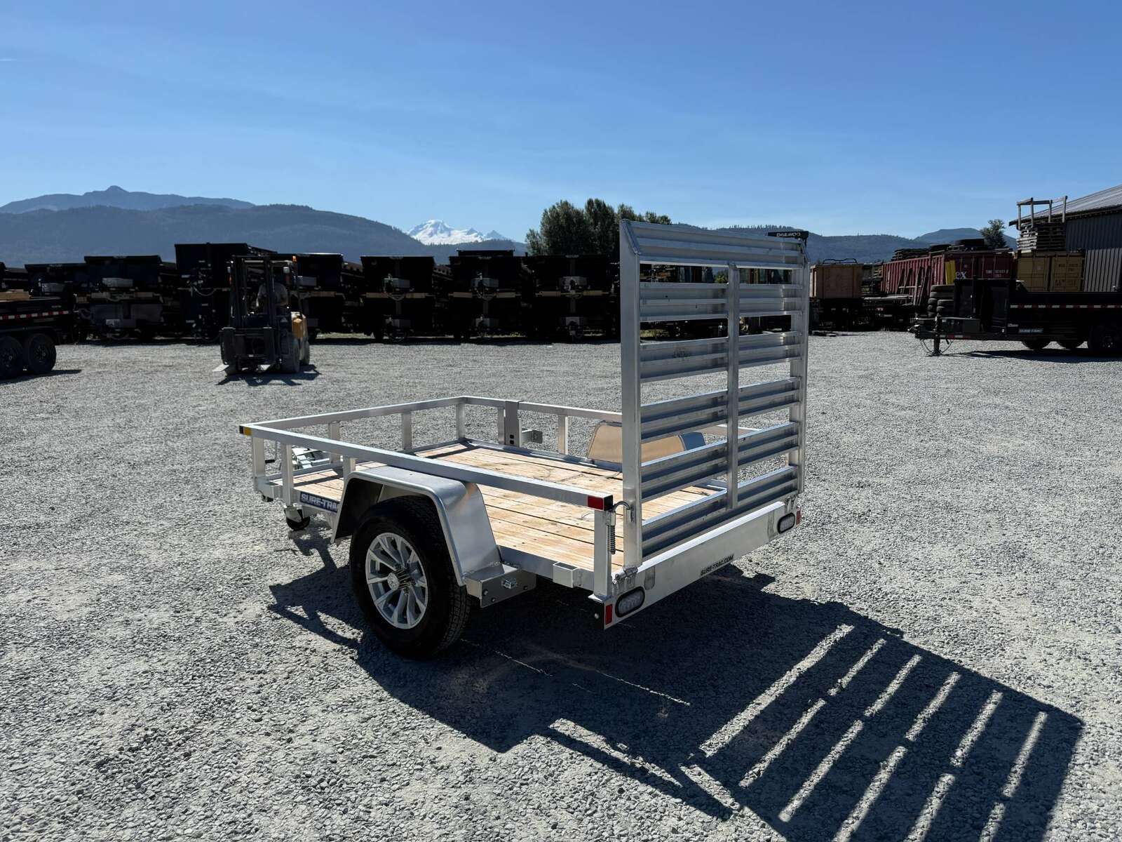 Photo of 2025 Suretrac 5x8 Aluminum Utility Trailer w/ Ramp Gate 2990lb GVW