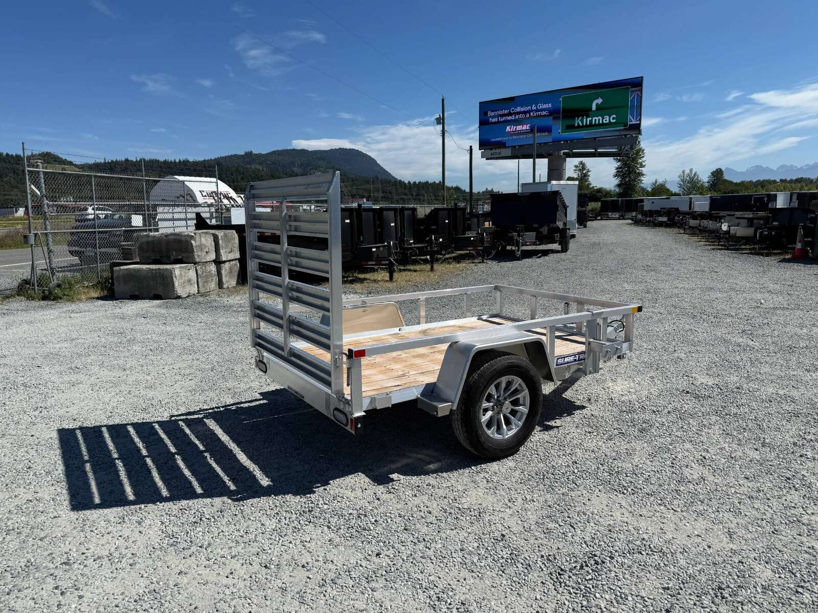 Photo of 2025 Suretrac 5x8 Aluminum Utility Trailer w/ Ramp Gate 2990lb GVW