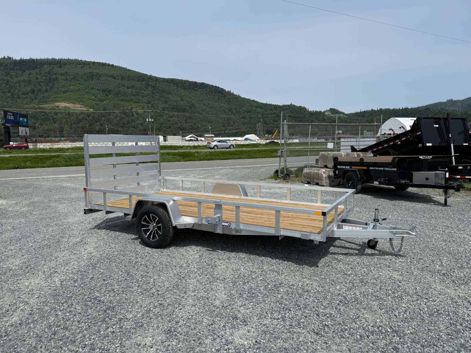 Photo of 2025 Suretrac 7x14 Aluminum Utility Trailer w/ Ramp Gate 2990lb GVW