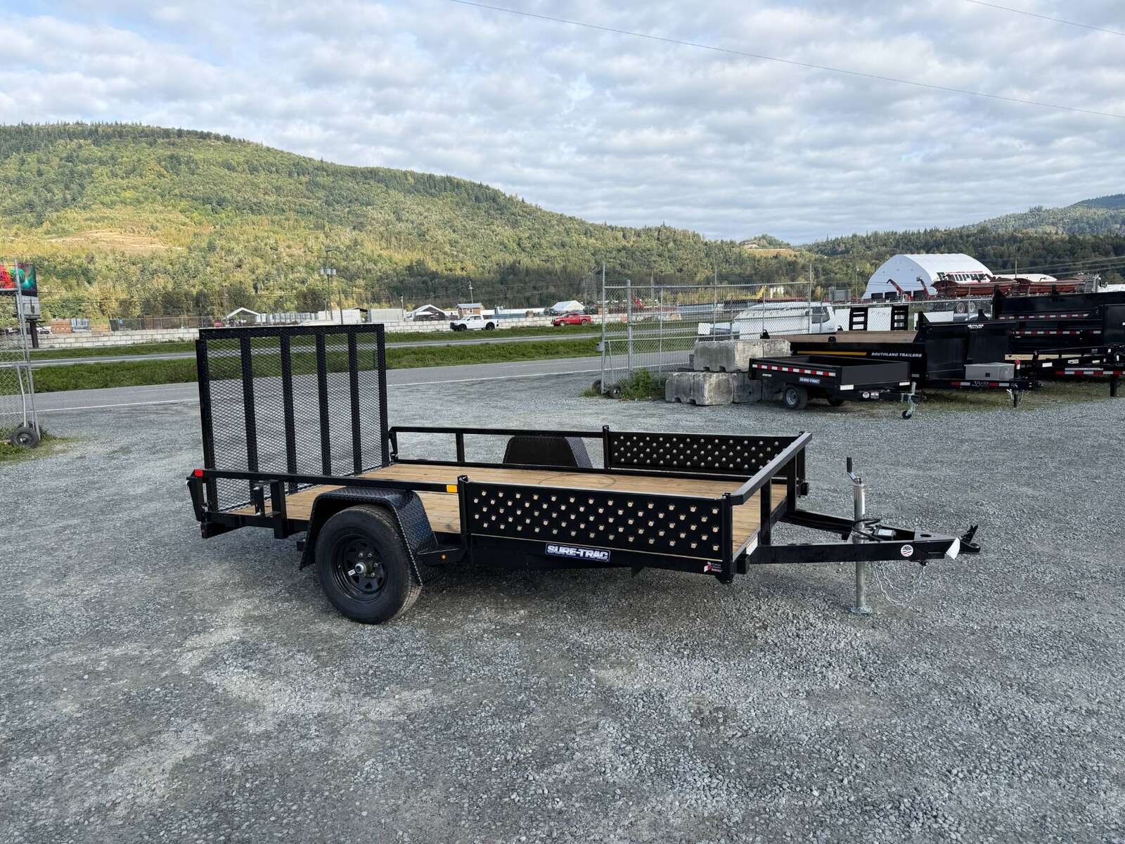 Photo of 2026 Suretrac 7x12 ATV Tube Top Utility Trailer 5000lb GVW w/ Electric Brakes & Rear Ramp Gate & Side Load Ramps