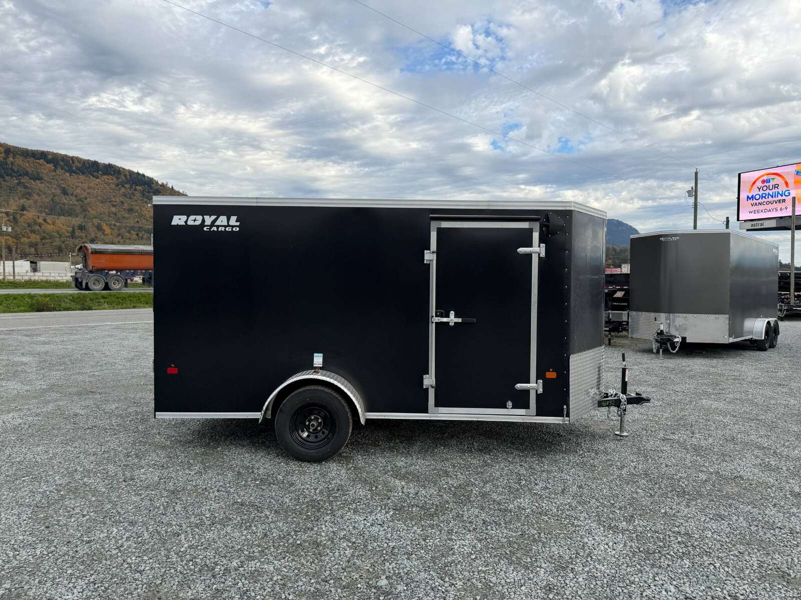 Photo of 2026 Royal Cargo 6x12 V Nose Cargo / Enclosed Trailer Ramp Door Black 2999lb GVW