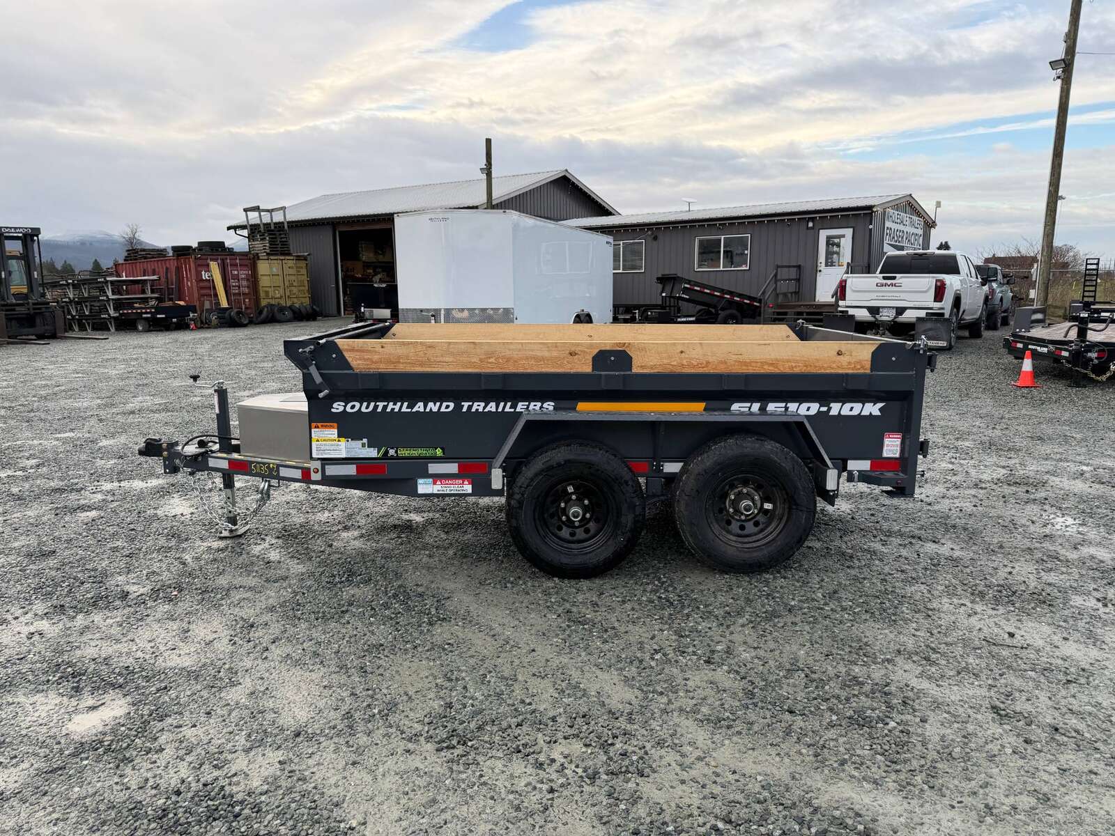 Photo of 2026 Southland 5x10 Dump Trailer 11,464lbs GVW Charcoal Grey w/ Tarp & Ramps