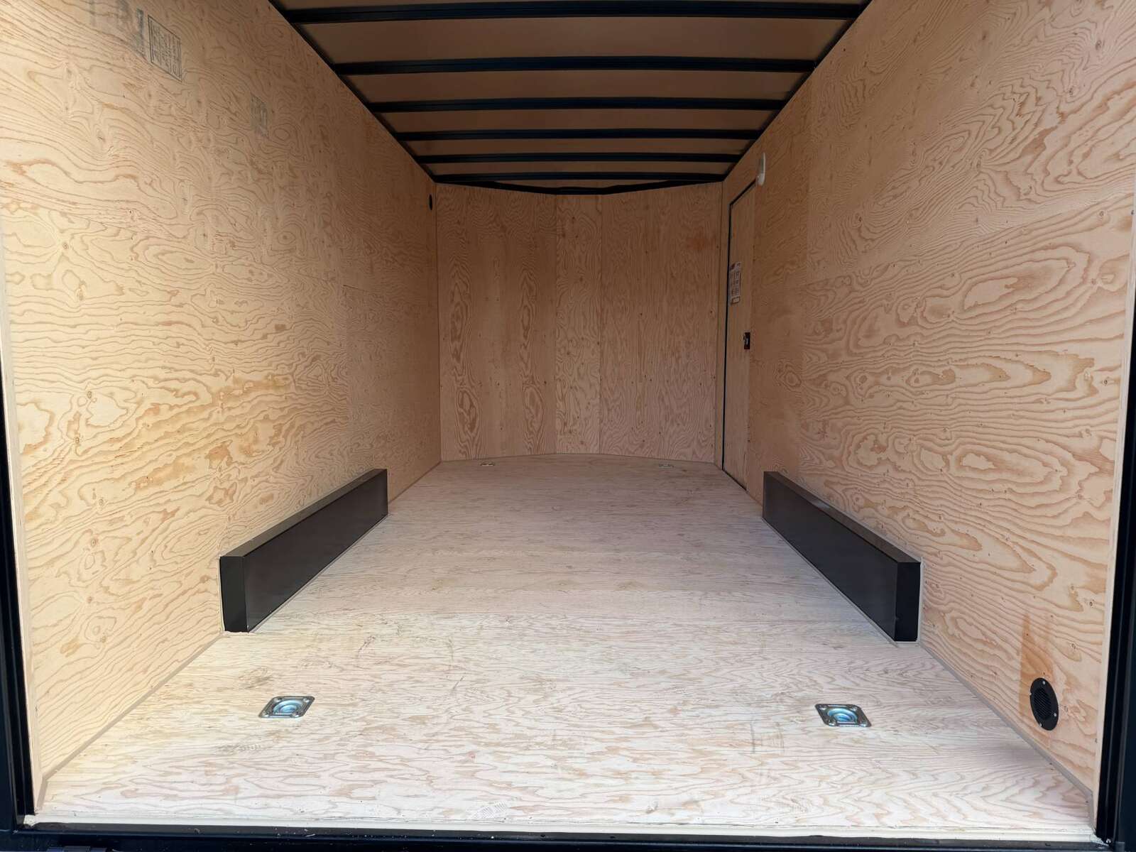 Photo of 2026 Royal 7.5X16 V-NOSE RAMP DOOR EXTRA HEIGHT Cargo / Enclosed Trailer Pewter w/ Blackout Package 7700lb GVW (GSR)