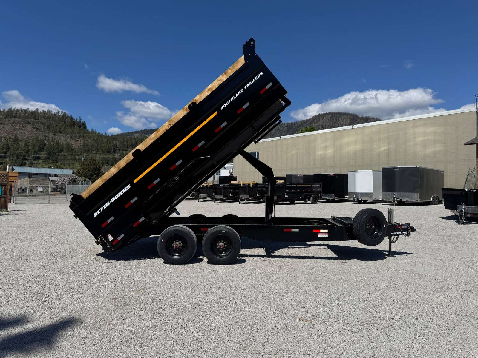 Photo of 2026 Southland 7x16 HD High Side Dump Trailer 22,000lb GVW w/ Tarp & Ramps