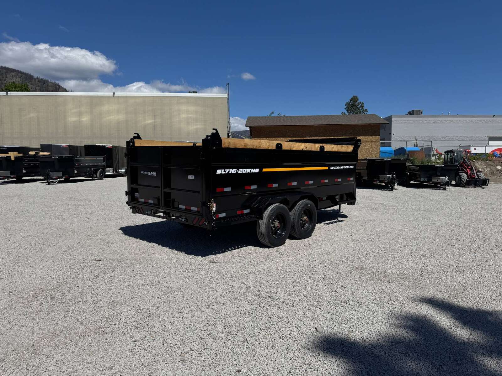 Photo of 2026 Southland 7x16 HD High Side Dump Trailer 22,000lb GVW w/ Tarp & Ramps