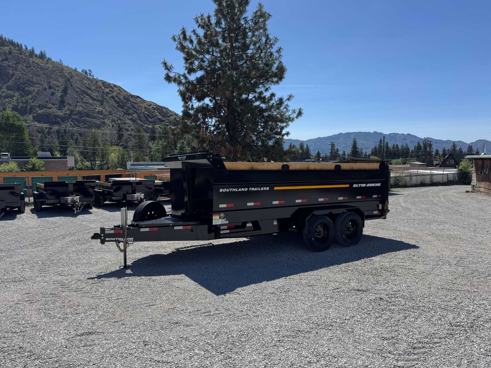 Photo of 2026 Southland 7x16 HD High Side Dump Trailer 22,000lb GVW w/ Tarp & Ramps