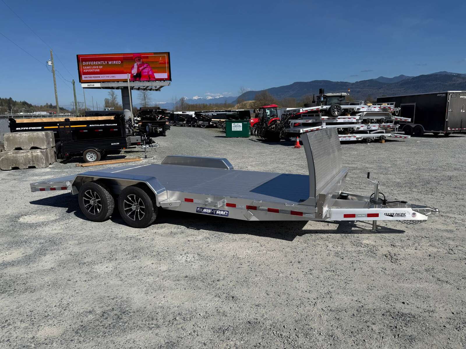 Photo of 2026 Suretrac 7x18 Aluminum Car Hauler Flat Deck Trailer 7000lb GVW w/ Front Shield & Loading Ramps