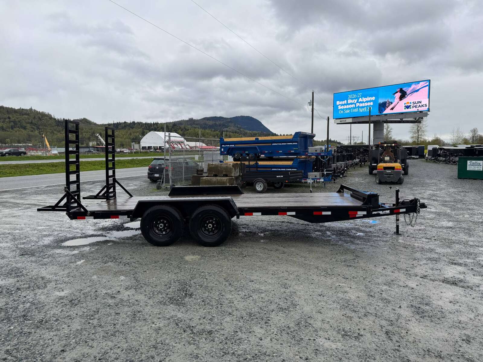 Photo of Pre Owned Used 2024 Southland 7X18 15,400LB GVW Equipment Flat Deck Trailer w/ Stand Up Ramps