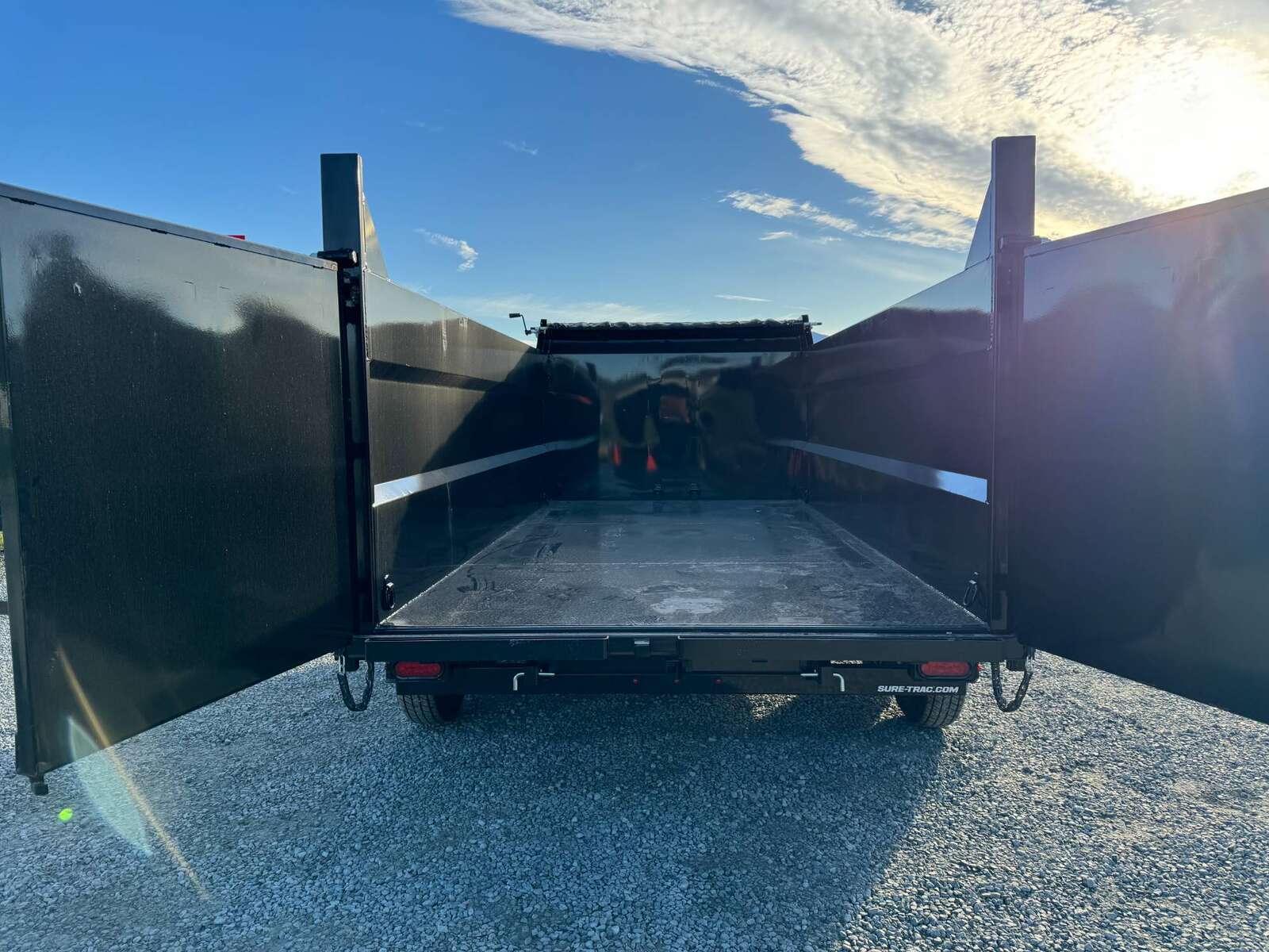 Photo of 2026 Suretrac 7x12 Telescopic High Side Dump Trailer 15,500lb GVW w/ Tarp and Ramps