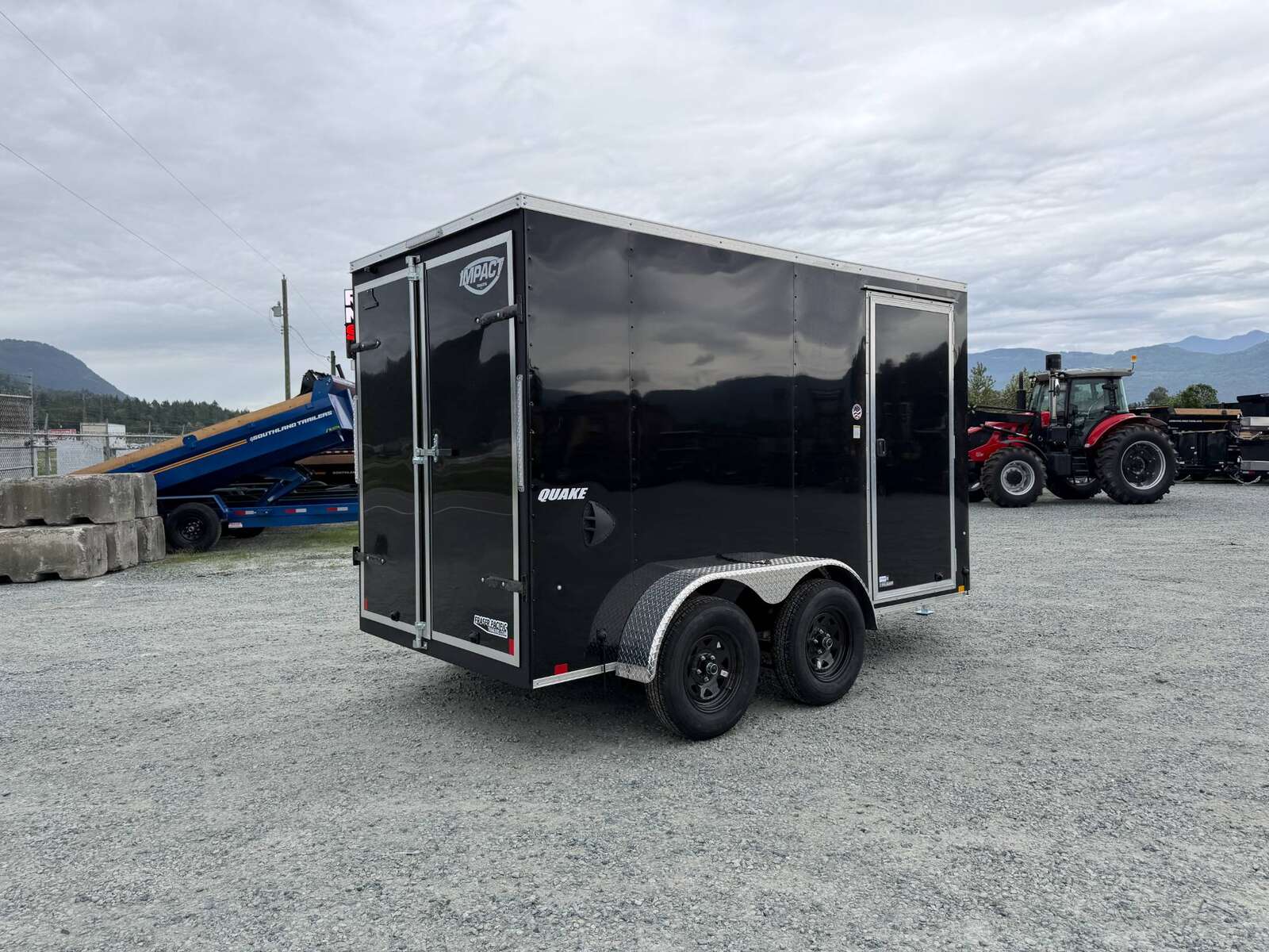 Photo of 2026 Impact Quake 6x12 V Nose Cargo / Enclosed Trailer Tandem Axle Black Barn Doors Extra Height 7000lb GVW