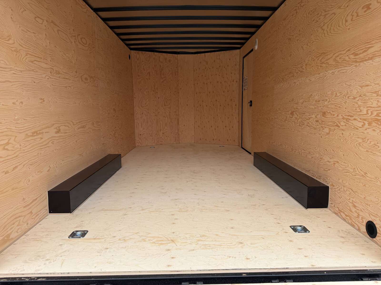 Photo of 2026 Royal Cargo 8.5X16 V NOSE Cargo / Enclosed Trailer GLOSS BLACK w/ BLACKOUT PKG RAMP DOOR EXTRA HEIGHT 11,400LB GVW (GSR)