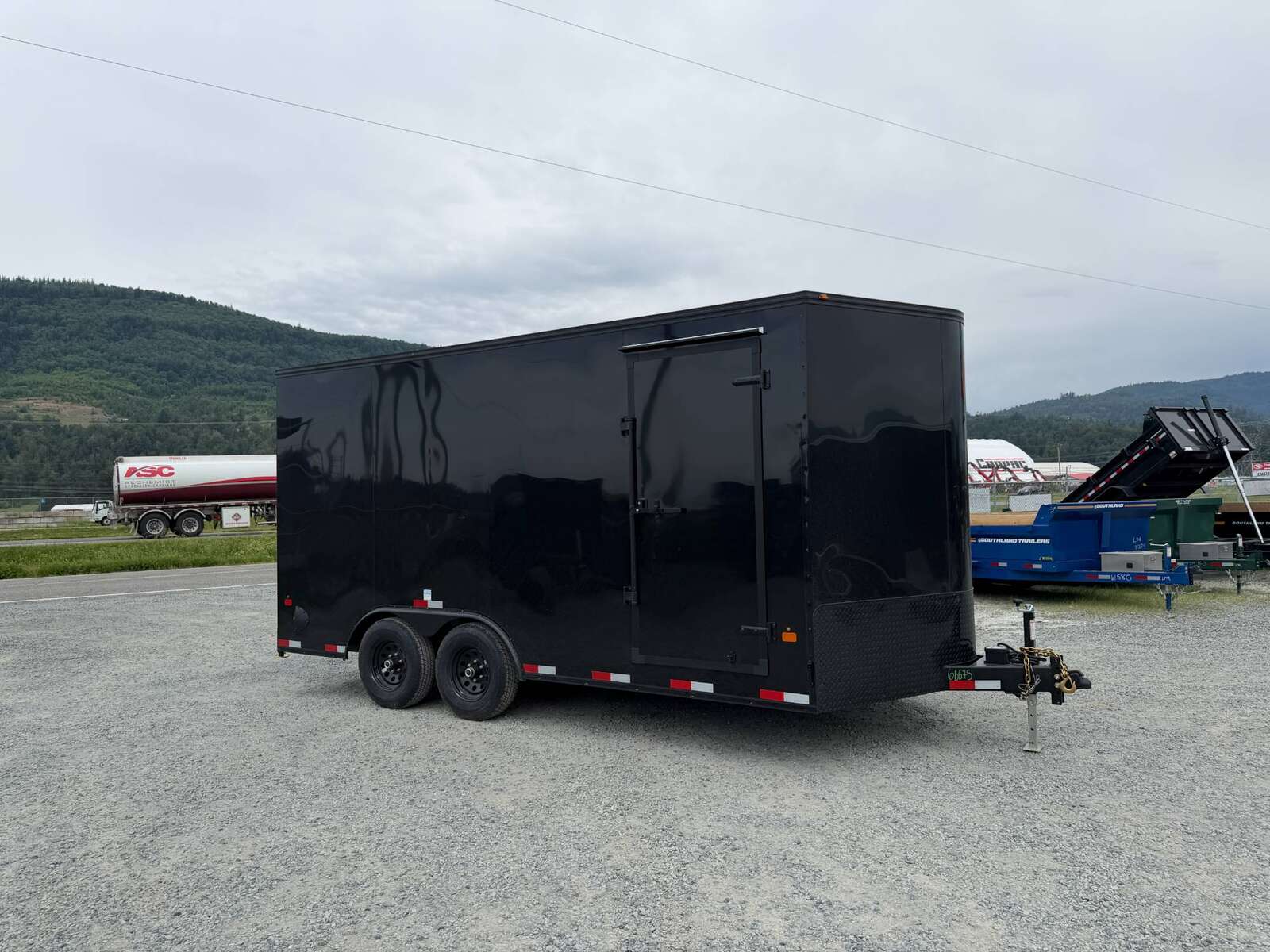 Photo of 2026 Royal Cargo 8.5X16 V NOSE Cargo / Enclosed Trailer GLOSS BLACK w/ BLACKOUT PKG RAMP DOOR EXTRA HEIGHT 11,400LB GVW (GSR)