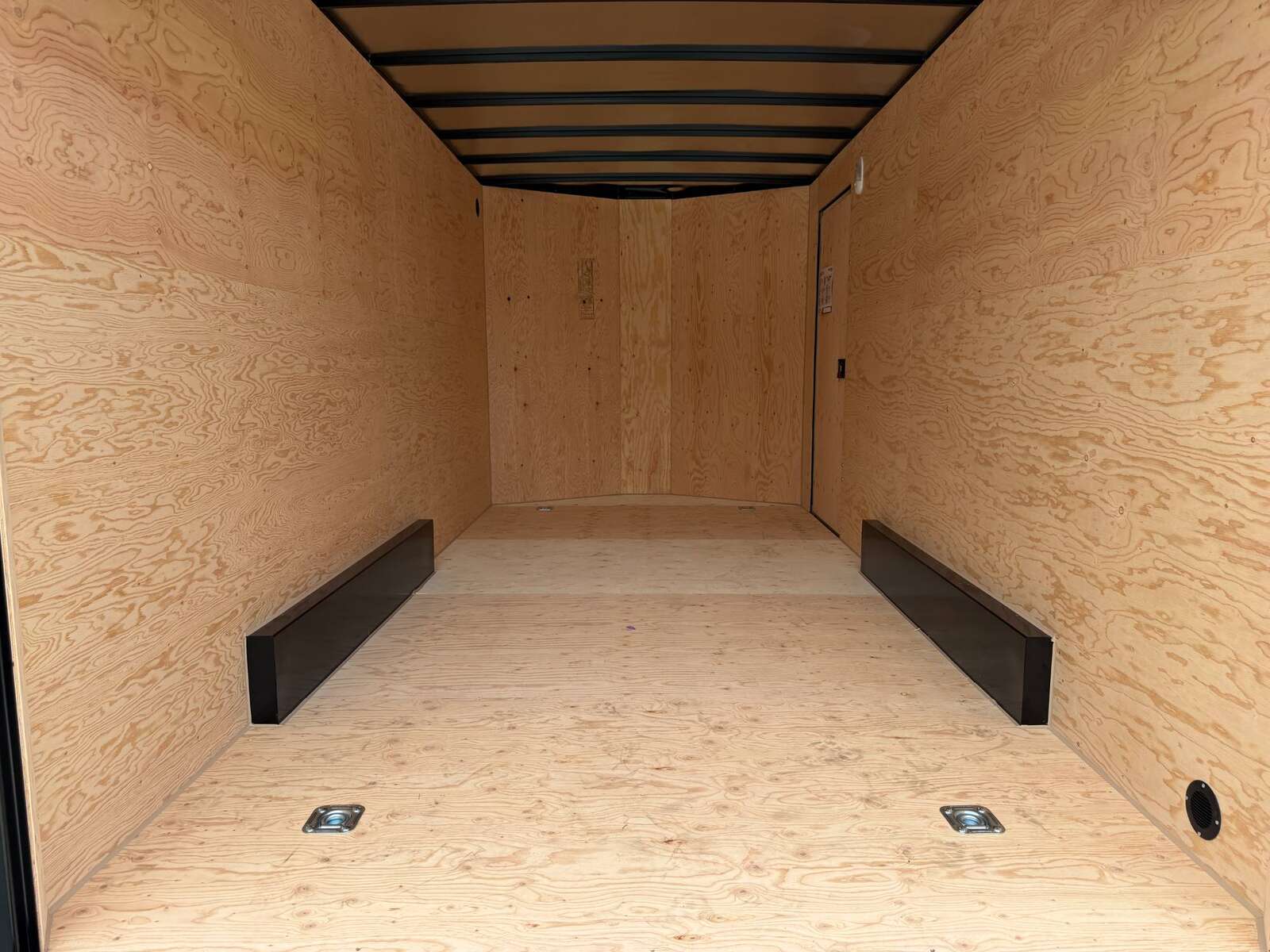 Photo of 2026 Royal 7.5X16 V-NOSE RAMP DOOR EXTRA HEIGHT Cargo / Enclosed Trailer Gloss Black 7700lb GVW (GSR)