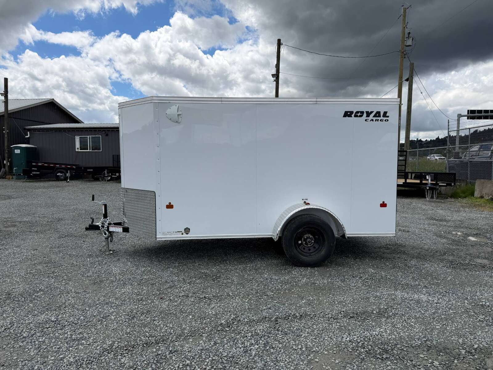 Photo of 2026 Royal Cargo 5x10 Cargo Enclosed Trailer V Nose Ramp Door White (GSR)