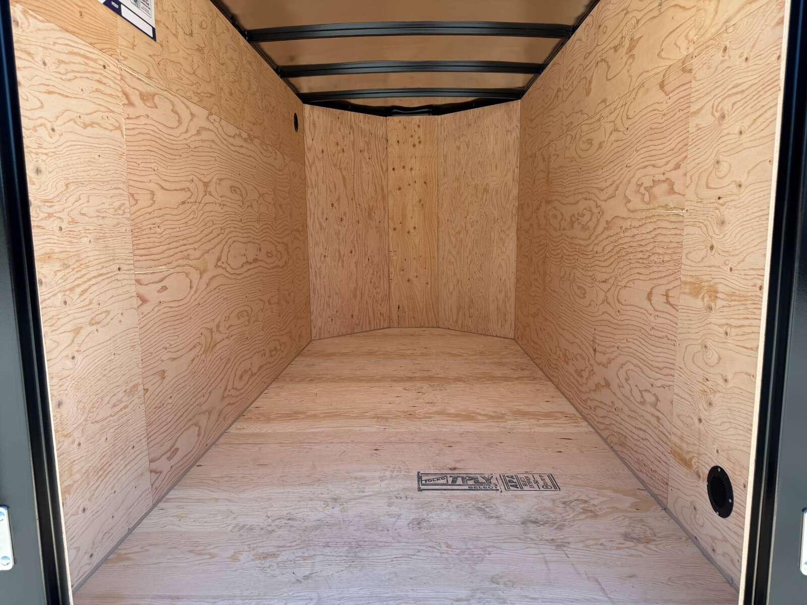 Photo of 2026 Royal Cargo 5x10 Enclosed Cargo Trailer V Nose Black Ramp Door 2990lb GVW (GSR)