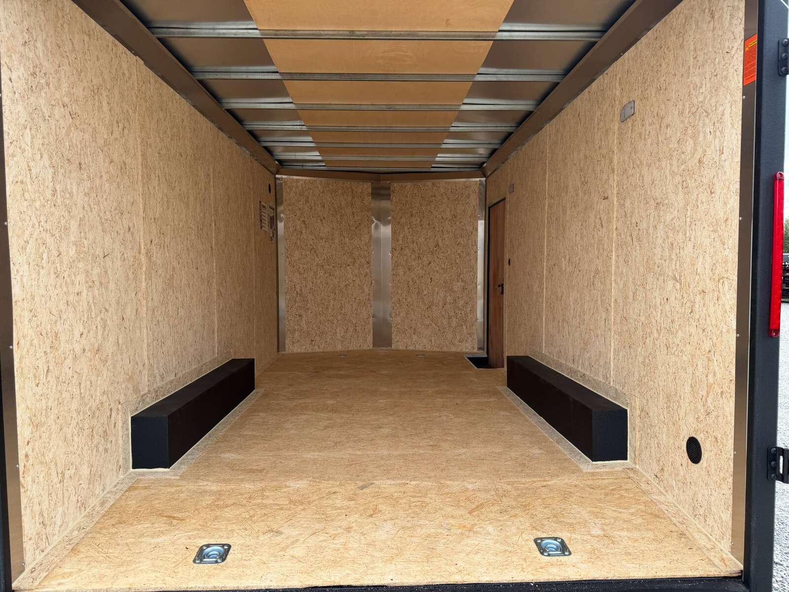 Photo of 2026 Impact 8.5x16 Quake V Nose Cargo / Enclosed Trailer Ramp Door Extra Height / Alu Wheels / Blackout Trim / Grey Polycor Exterior 7000lb GVW