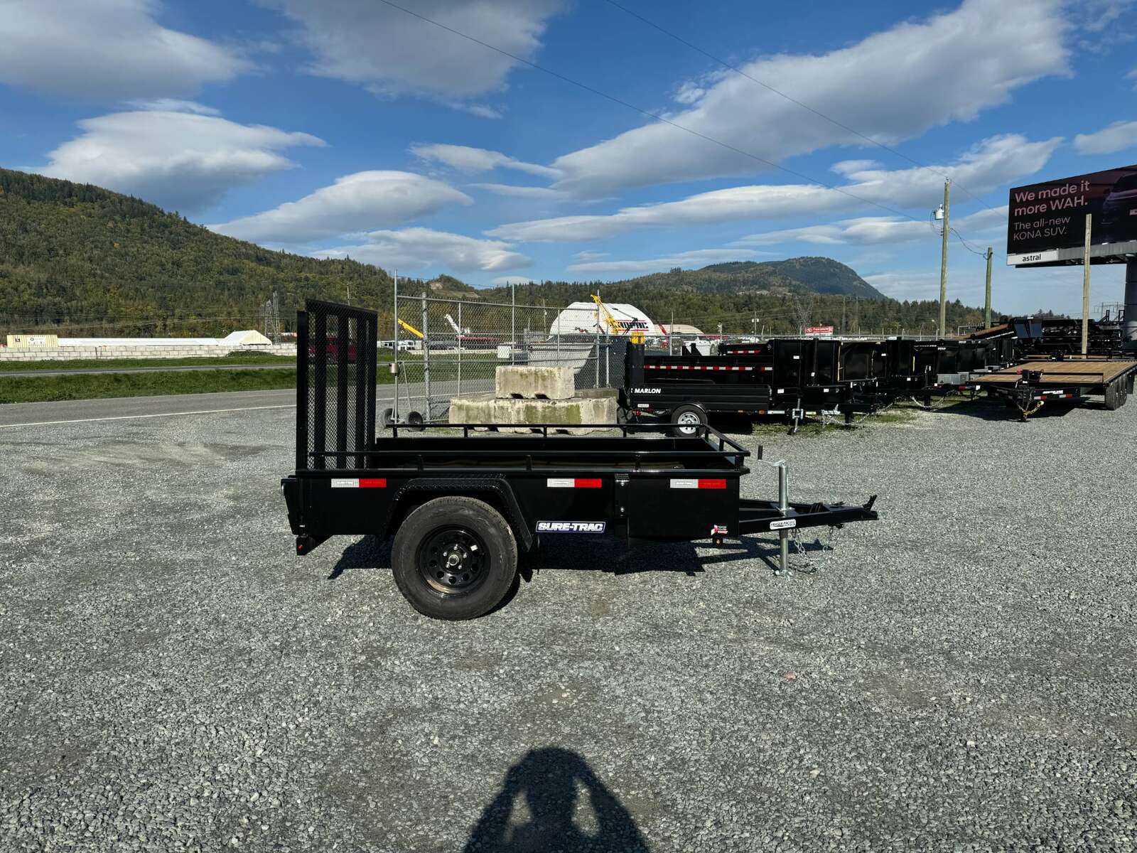 Photo of 2026 Suretrac 5X8 Utility Trailer Steel Side w/ Ramp Gate 2990LB GVW