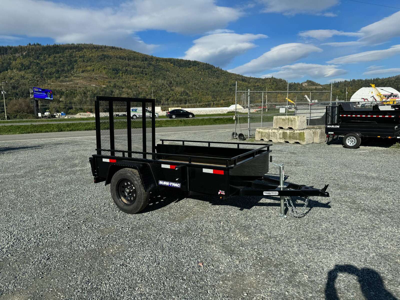 Photo of 2026 Suretrac 5X8 Utility Trailer Steel Side w/ Ramp Gate 2990LB GVW