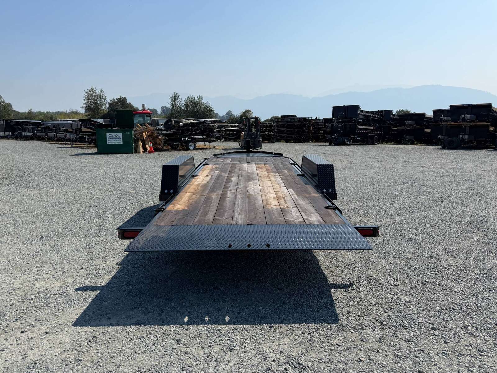 Photo of Pre Owned Used 2026 Southland Tilt Deck 16+4 Flatdeck Equipment 17,000lb GVW Trailer