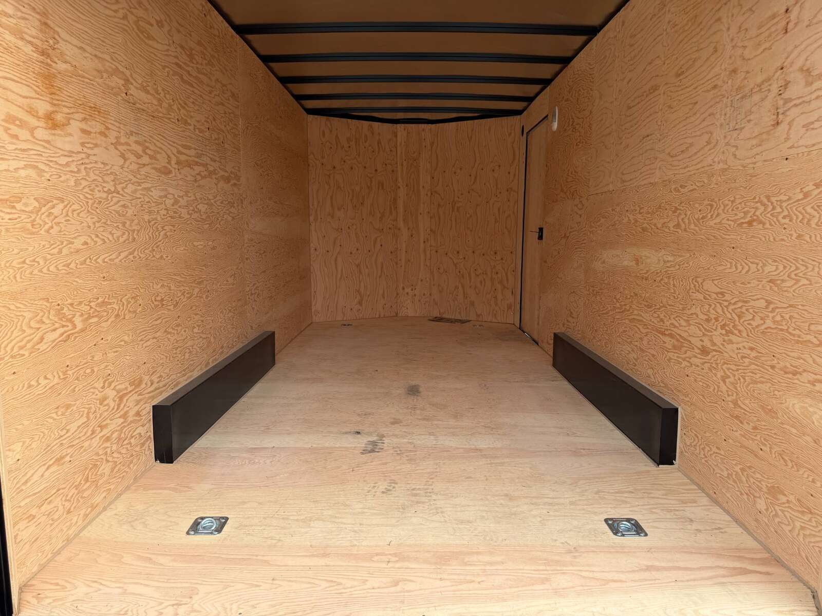Photo of Pre Owned Used 2026 Royal 7.5X16 V-NOSE RAMP DOOR EXTRA HEIGHT Cargo / Enclosed Trailer Black 7700lb GVW